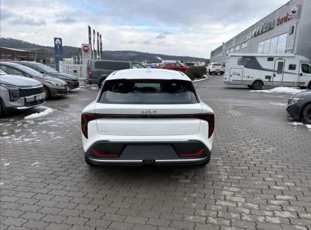 Kia - Avella