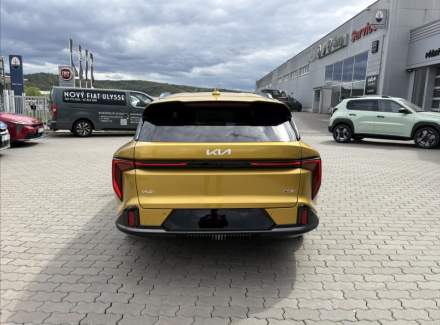 Kia - Avella