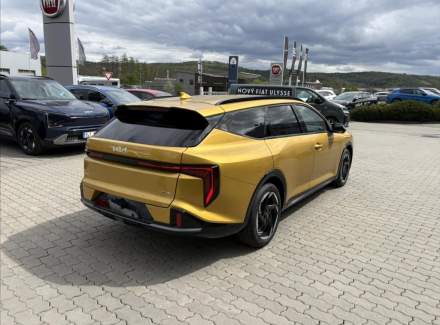Kia - Avella