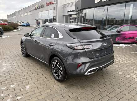 Kia - XCeed