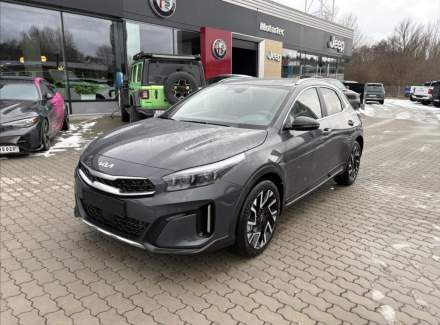 Kia - XCeed