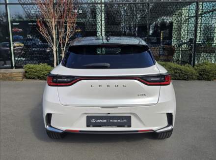 Lexus - LBX