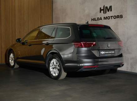 Volkswagen - Passat