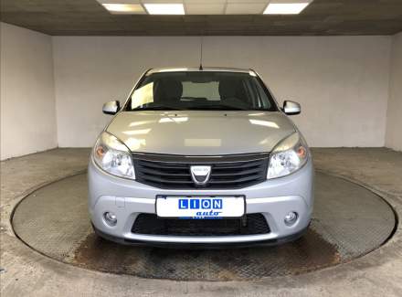 Dacia - Sandero
