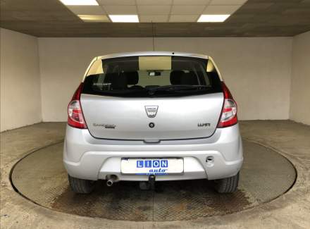 Dacia - Sandero