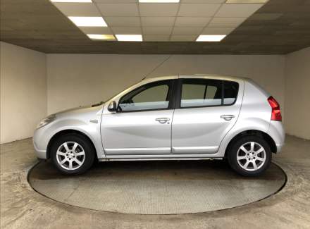 Dacia - Sandero