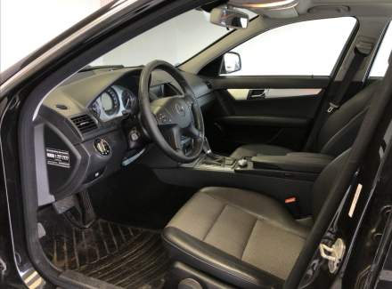 Mercedes-Benz - C-class