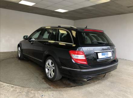 Mercedes-Benz - C-class