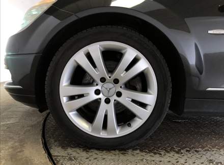 Mercedes-Benz - C-class