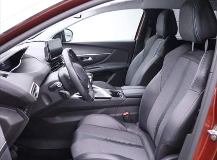 Peugeot - 5008