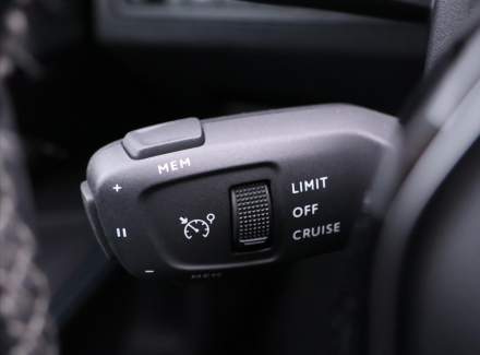 Peugeot - 5008
