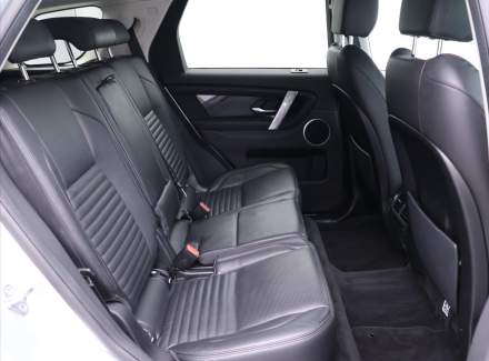 Land Rover - Discovery Sport