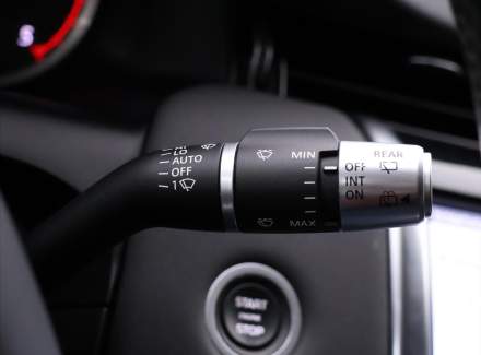 Land Rover - Discovery Sport