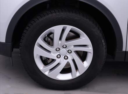 Land Rover - Discovery Sport