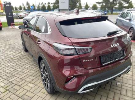 Kia - XCeed