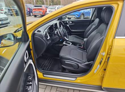 Kia - XCeed