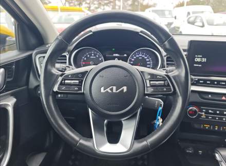Kia - XCeed