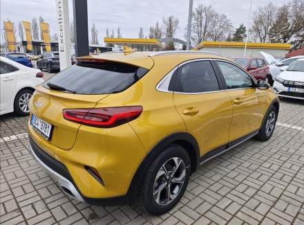 Kia - XCeed