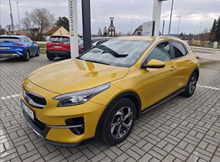 Kia - XCeed