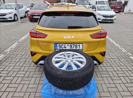 Kia - XCeed