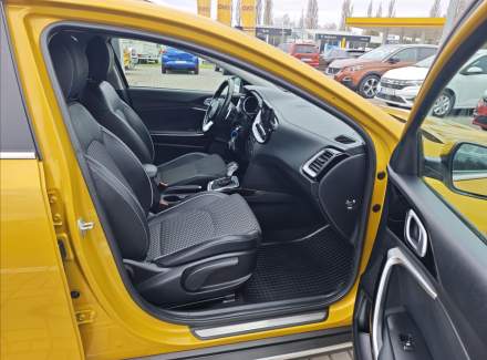 Kia - XCeed