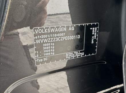 Volkswagen - Passat