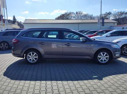 Ford - Mondeo