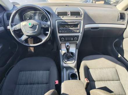 Škoda - Octavia