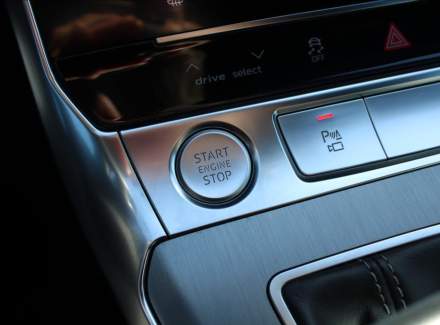 Audi - A6
