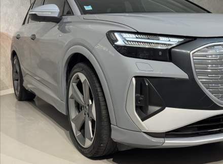 Audi - Q4 e-tron