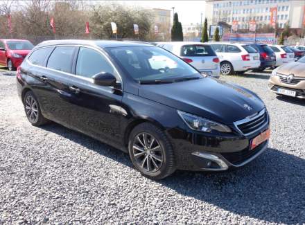 Peugeot - 308