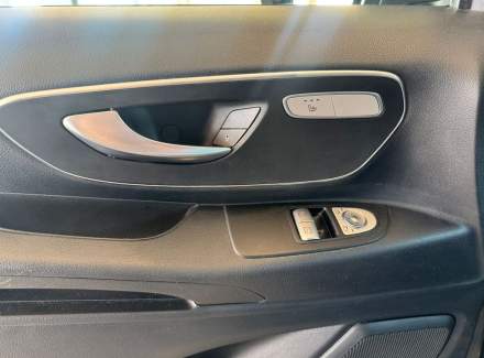 Mercedes-Benz - Vito