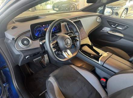Mercedes-Benz - EQE