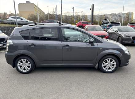 Toyota - Corolla Verso