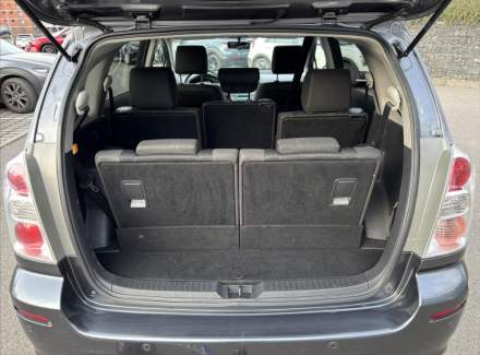 Toyota - Corolla Verso