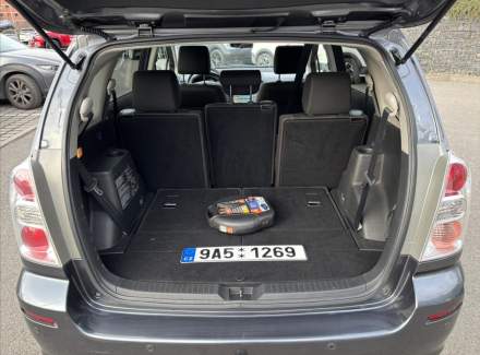 Toyota - Corolla Verso