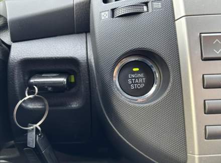 Toyota - Corolla Verso