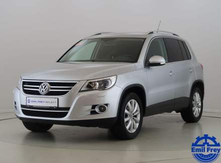 Volkswagen - Tiguan
