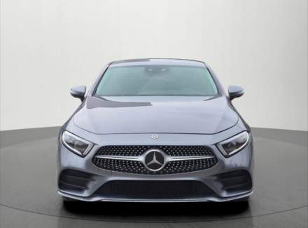 Mercedes-Benz - CLS