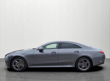 Mercedes-Benz - CLS