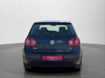 Volkswagen - Golf