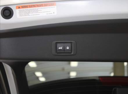 Mitsubishi - Outlander