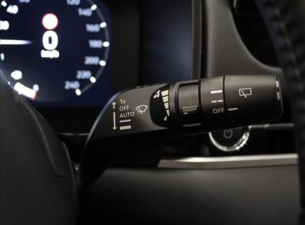 Mitsubishi - Outlander