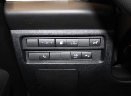 Mitsubishi - Outlander