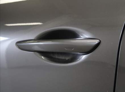 Mazda - 3
