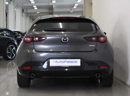 Mazda - 3