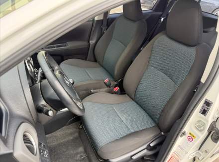 Toyota - Yaris