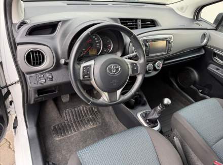 Toyota - Yaris