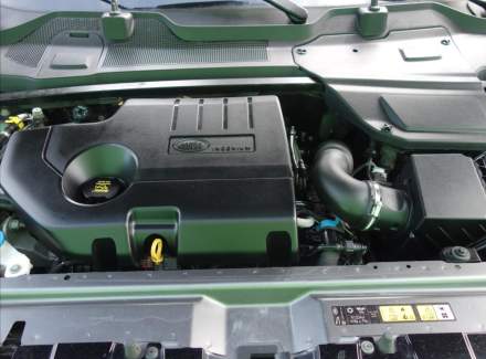 Land Rover - Discovery Sport