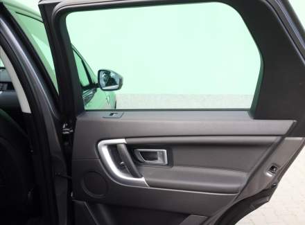 Land Rover - Discovery Sport